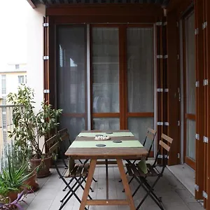 https://appartamento-splendido-milano-corvetto.it-lombardy.com